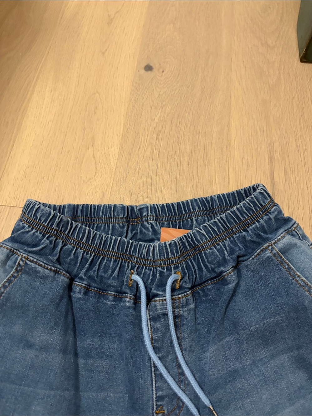Womans Blue Elastic-Waist Denim Jogger Jeans - Picture 4 of 4